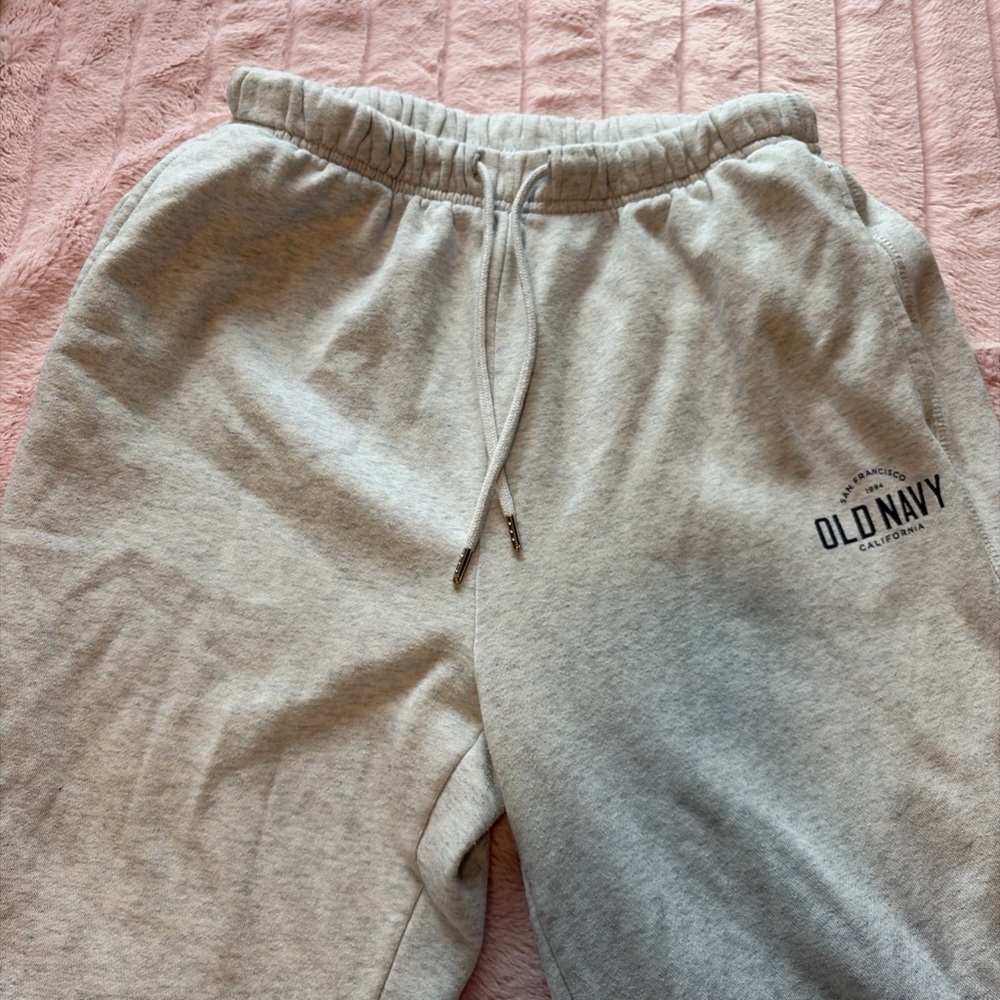 Old Navy Light Gray Fleece Pants